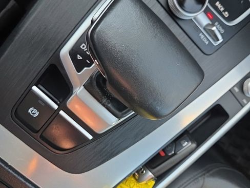 Used 2019 Audi Q5 2.0T Premium Plus w/ Premium Plus Package image 37