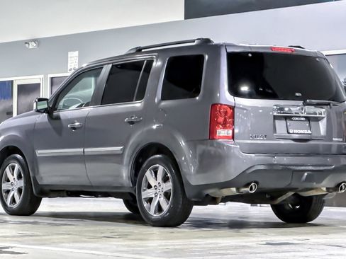 Used 2015 Honda Pilot Touring image 3