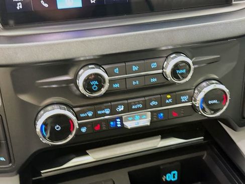 Used 2024 Ford F350 Limited w/ FX4 Off-Road Package image 19