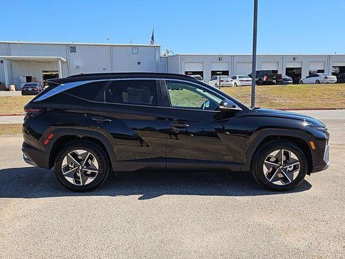 New 2025 Hyundai Tucson SEL image 4