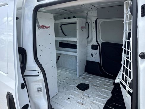 Used 2021 RAM ProMaster City Tradesman w/ Window Group 04 FWD image 9