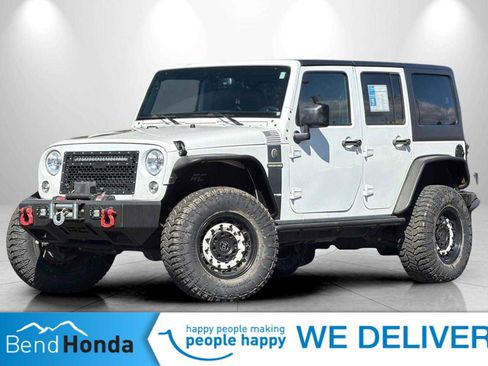 Used 2018 Jeep Wrangler Unlimited Sport AWD/4WD image 1