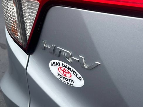 Used 2019 Honda HR-V Sport image 31