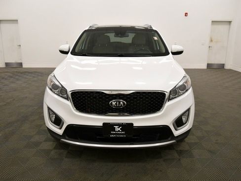 Used 2017 Kia Sorento EX w/ EX Advanced Touring Package image 11