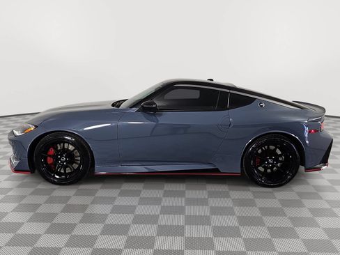 Used 2024 Nissan Z NISMO w/ Floor Mat Package RWD image 5