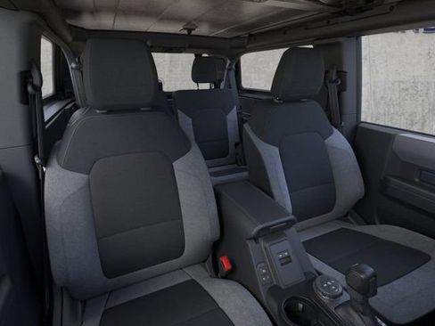New 2025 Ford Bronco 2-Door image 10