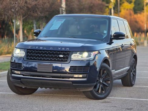 Used 2014 Land Rover Range Rover HSE image 18