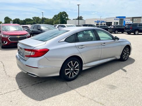 Used 2021 Honda Accord EX-L image 5