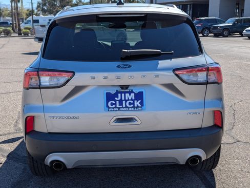 Certified 2021 Ford Escape Titanium image 3