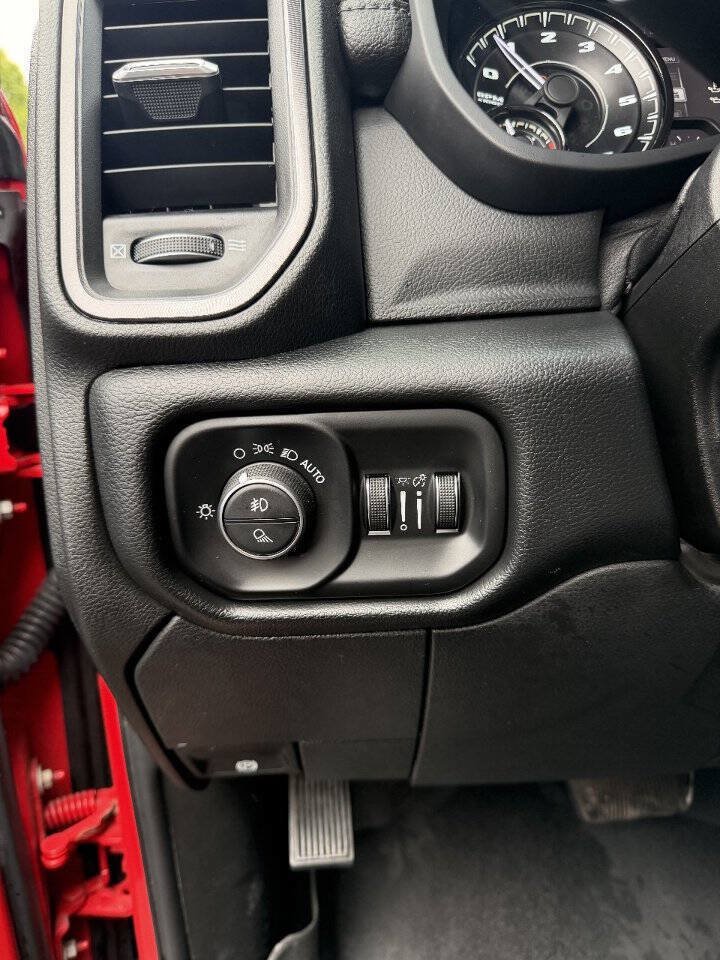 Used 2020 RAM 2500 Power Wagon AWD/4WD image 25