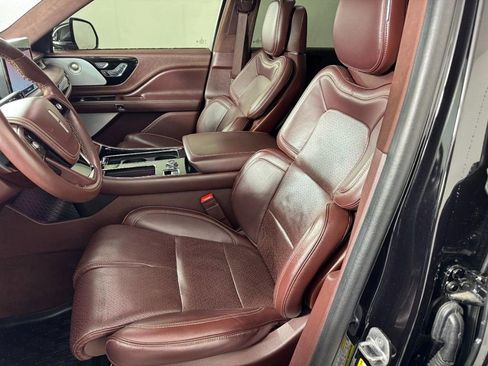 Used 2022 Lincoln Aviator Black Label w/ Dynamic Handling Package image 29