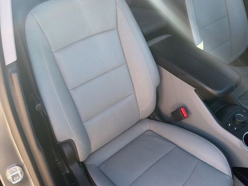 Used 2021 GMC Terrain SLT AWD/4WD image 24