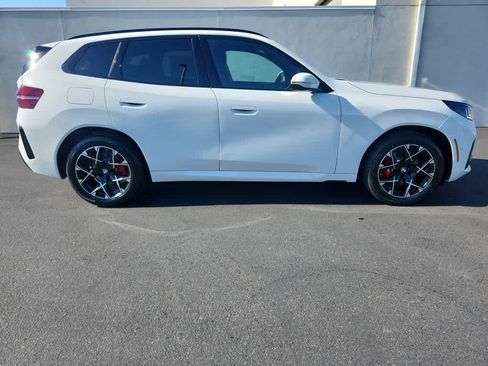 New 2026 BMW X3 xDrive30 w/ Premium Package AWD/4WD image 3