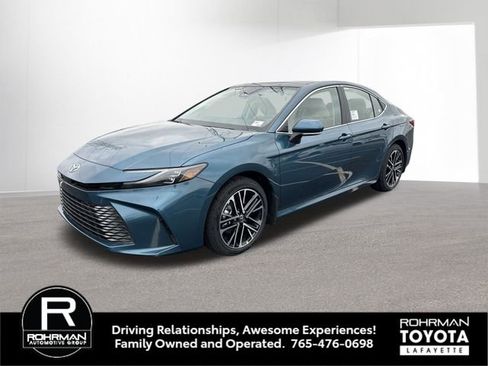 New 2026 Toyota Camry XLE image 2
