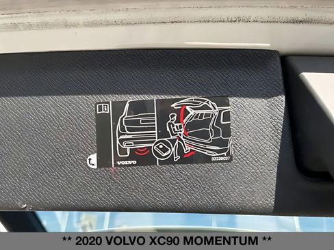 Used 2020 Volvo XC90 T6 Momentum image 15