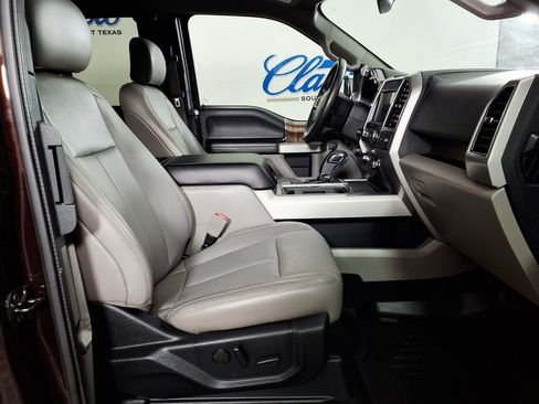 Used 2019 Ford F150 Lariat AWD/4WD image 11