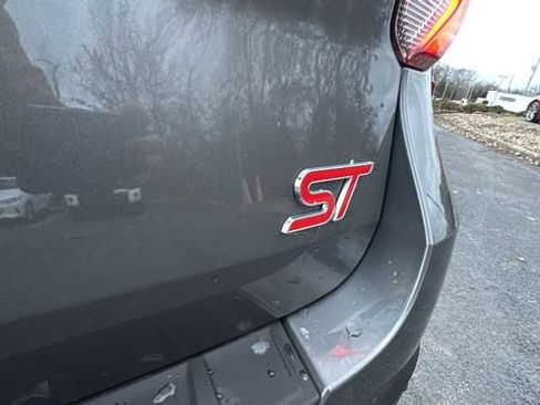 Used 2023 Ford Explorer ST w/ Equipment Group 401A image 38