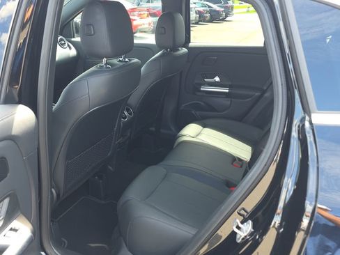 Certified 2025 Mercedes-Benz GLA 250 image 24