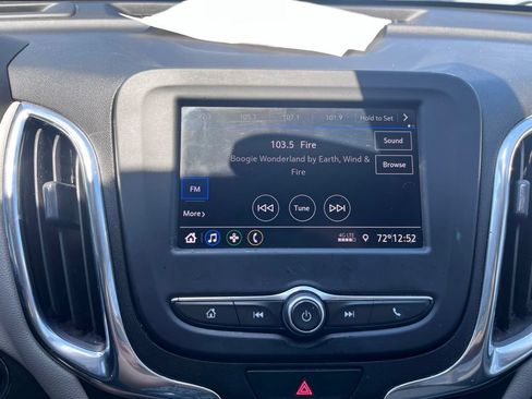 Used 2020 Chevrolet Equinox LS w/ LS Convenience Package FWD image 12