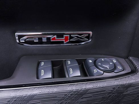 Used 2025 GMC Sierra 1500 Pro w/ Pro Value Package image 21