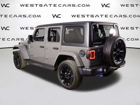 Used 2023 Jeep Wrangler Unlimited Sahara w/ Cold Weather Group AWD/4WD image 45
