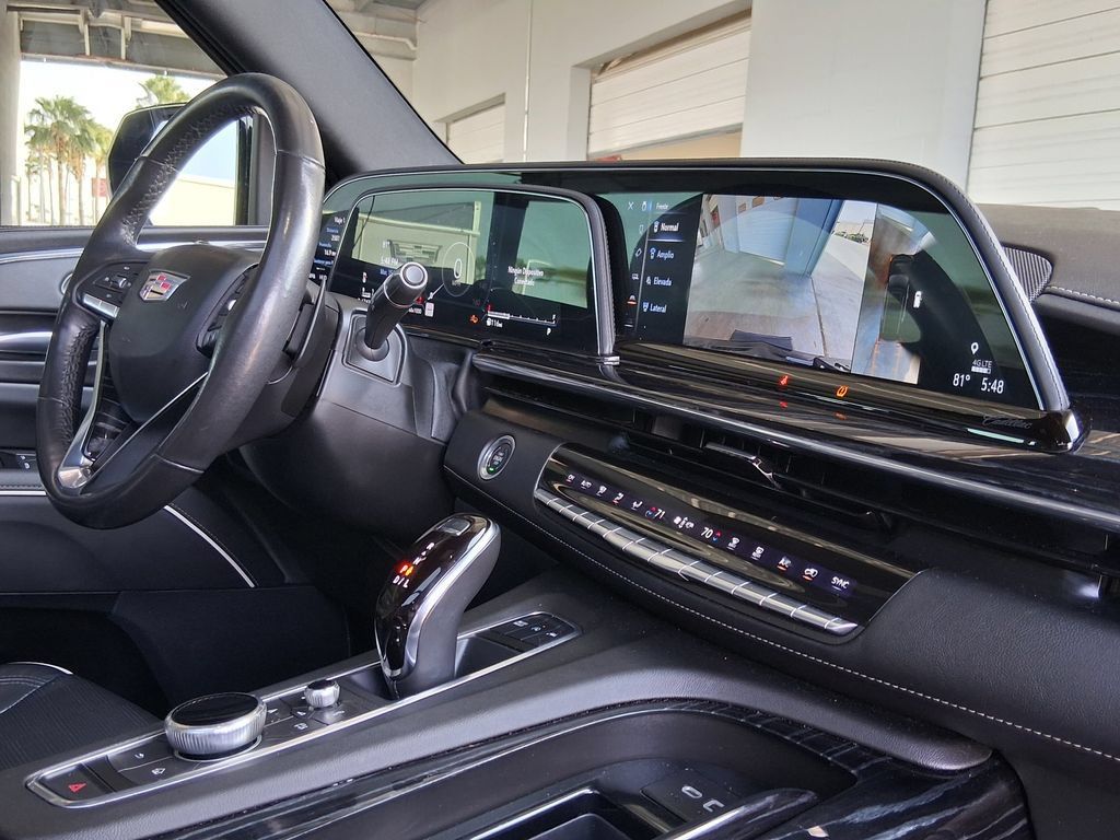 Used 2021 Cadillac Escalade Sport w/ Driver Assist Tech Package RWD image 16