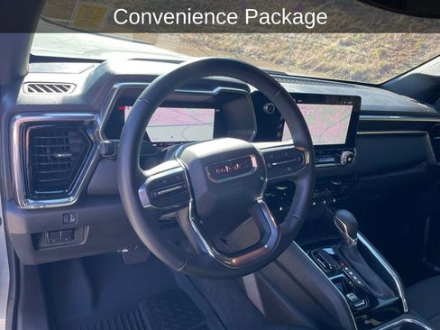 Used 2024 GMC Canyon Elevation w/ Convenience Package image 13