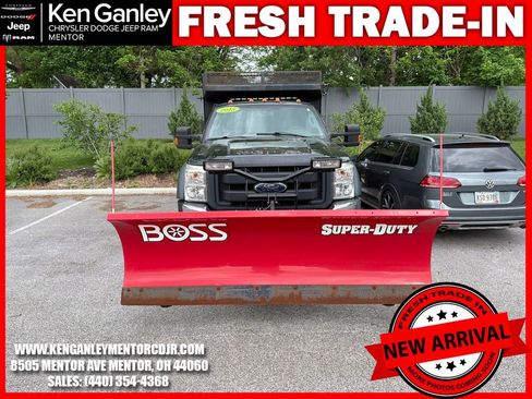 Used 2015 Ford F550 4x4 Regular Cab Super Duty image 3