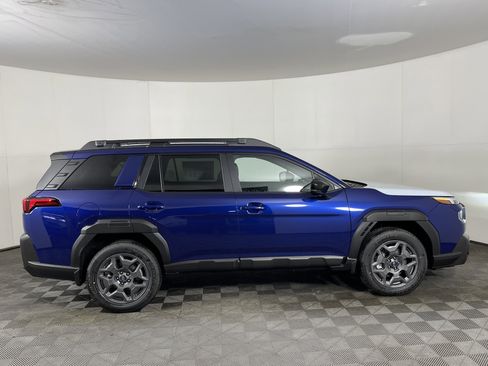 New 2026 Subaru Outback Premium image 5