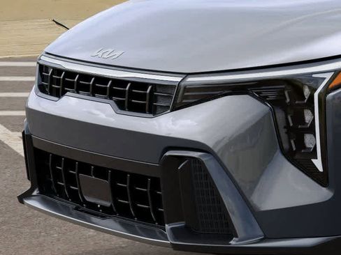 New 2026 Kia K4 GT-Line image 12