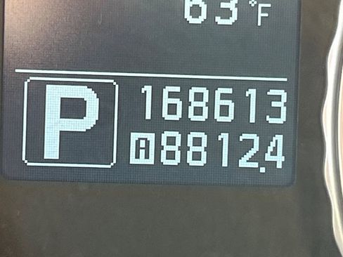 Used 2013 INFINITI M37 w/ Premium Pkg image 8