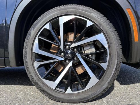 Used 2024 Mitsubishi Outlander SEL AWD/4WD image 6