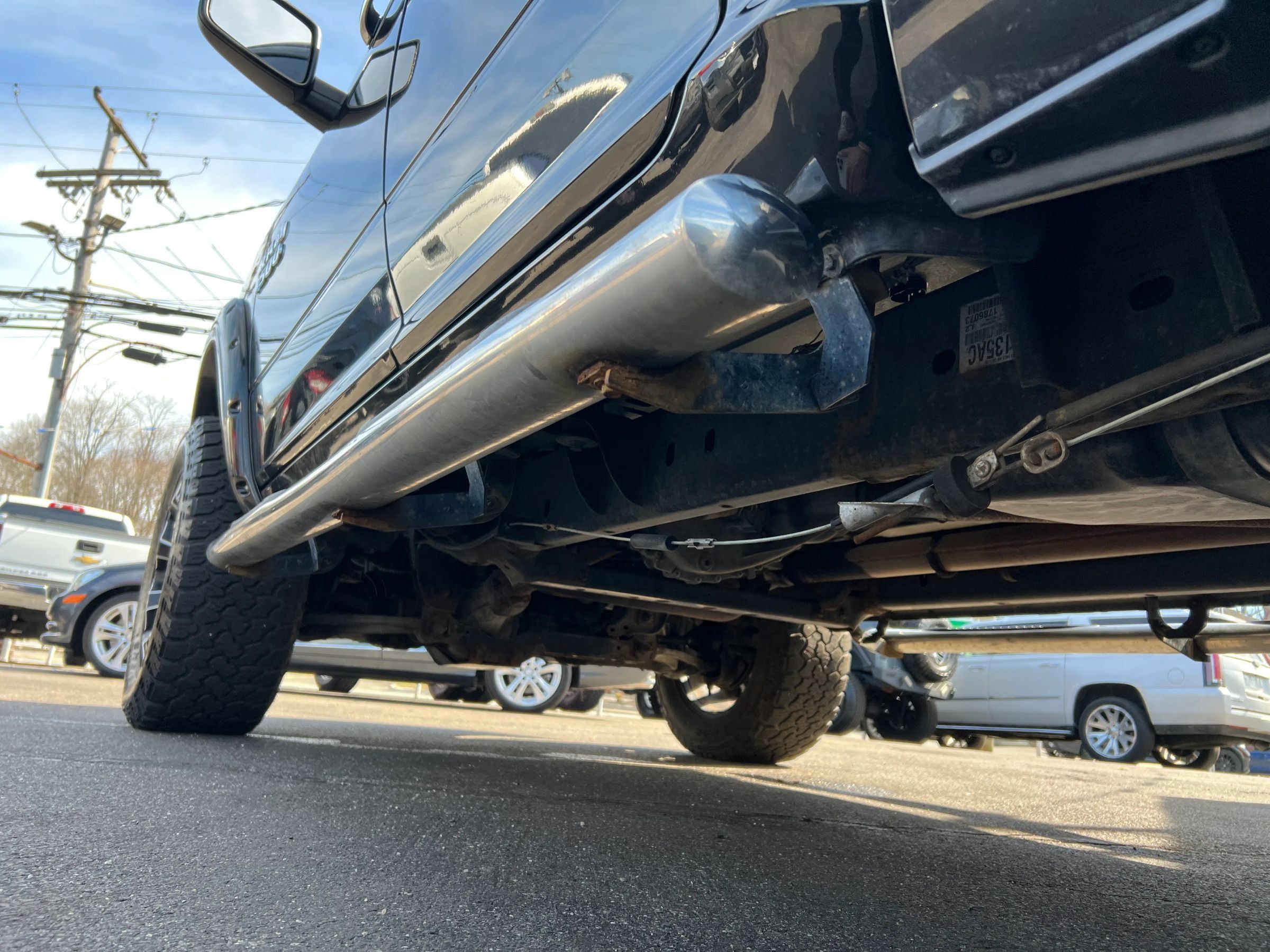 Used 2017 RAM 1500 Classic SLT AWD/4WD image 19