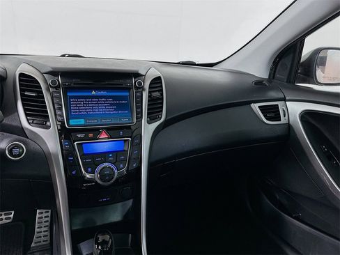 Used 2014 Hyundai Elantra GT w/ Option Group 03 image 20