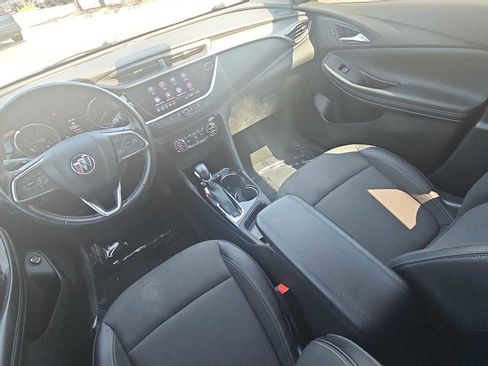 Used 2022 Buick Encore GX Select w/ Sport Touring Package FWD image 22