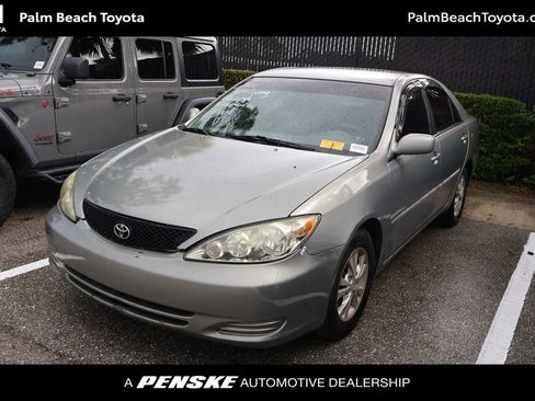 Used 2006 Toyota Camry LE FWD image 1