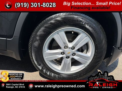Used 2019 Chevrolet Trax LT w/ LT Convenience Package FWD image 33