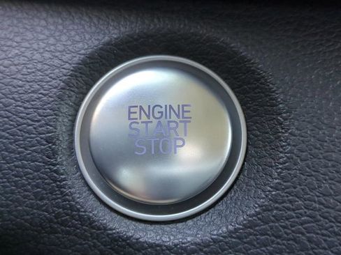 Used 2019 Hyundai Santa Fe FWD image 31