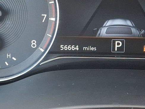 Used 2024 INFINITI QX80 Luxe image 21