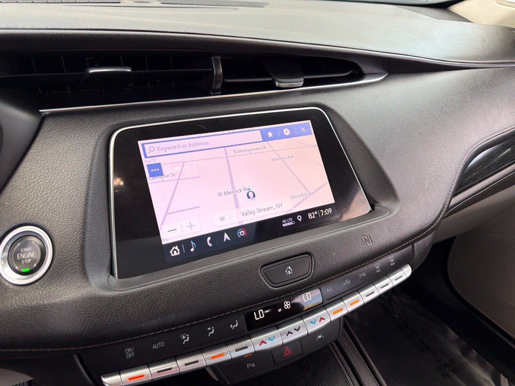 Used 2019 Cadillac XT4 Premium Luxury w/ Technology Package AWD/4WD image 23