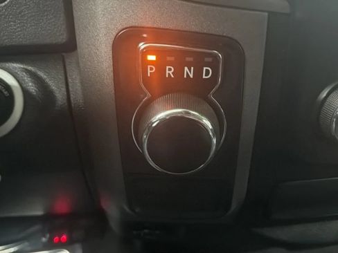 Used 2017 RAM 1500 Express w/ Express Value Package RWD image 12