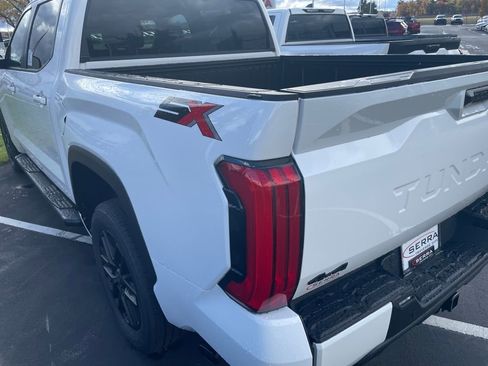 New 2026 Toyota Tundra SR5 AWD/4WD image 8