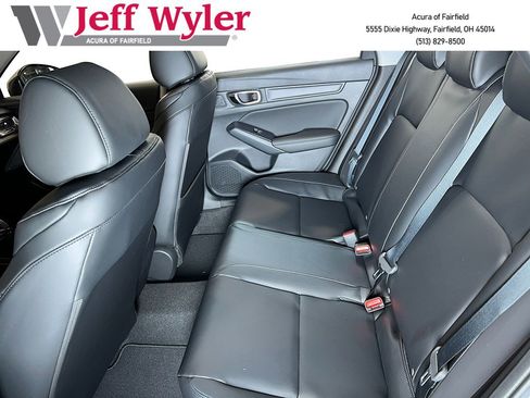 New 2025 Acura Integra image 26