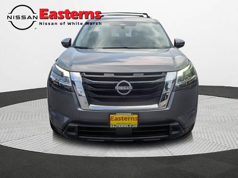 Used 2022 Nissan Pathfinder SV image 12