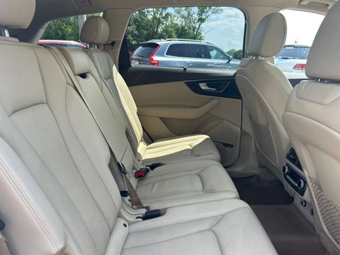 Used 2018 Audi Q7 3.0T Prestige AWD/4WD image 27