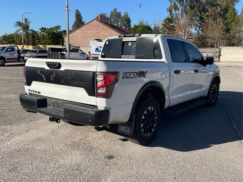 Used 2020 Nissan Titan PRO-4X w/ Pro-4x Convenience Package image 5