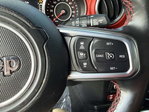 Used 2020 Jeep Wrangler Unlimited Rubicon AWD/4WD image 36