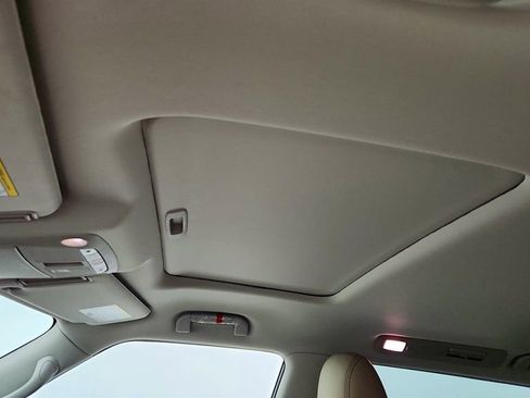 Used 2024 Nissan Armada Platinum w/ Captain's Chairs Package image 10