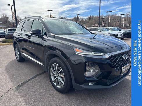 Used 2019 Hyundai Santa Fe Ultimate w/ Cargo Package image 9