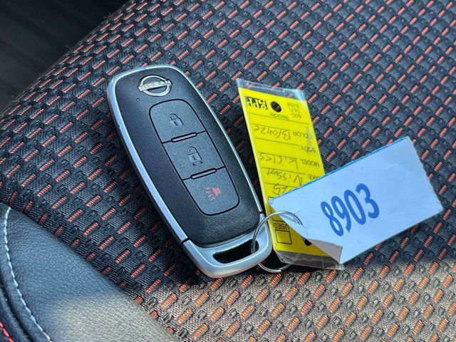 Used 2025 Nissan Kicks SR AWD/4WD image 37